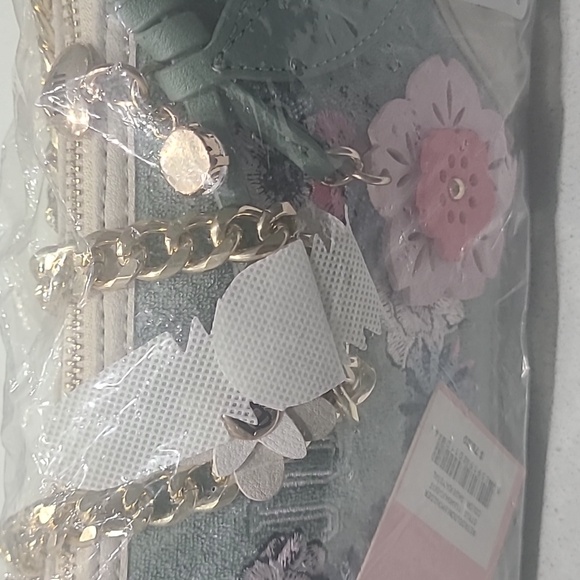 NWT Juicy By Juicy Couture Sage Floral Embroidered Shoulder Bag - Picture 6 of 7